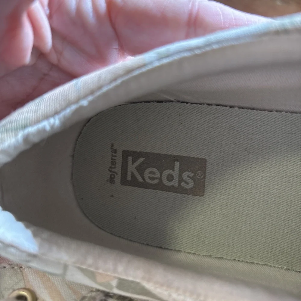 Keds Woman's Sneakers Sz 10 Jump Kick Palm‎ Canvas. Comfort. Tropical